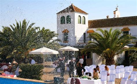 hostales en carmona.